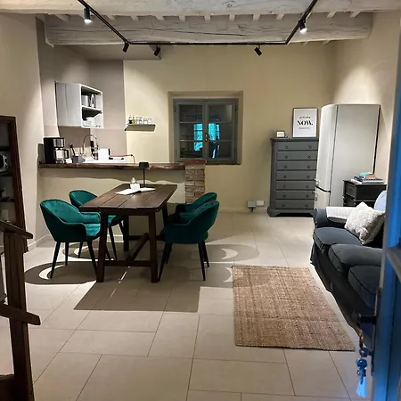 Le Porrine Hébergement de vacances *